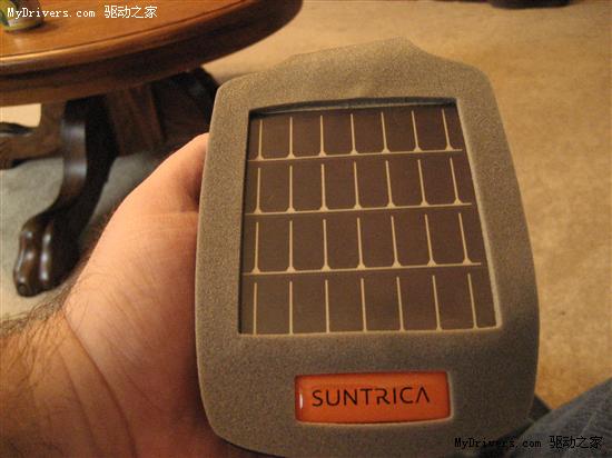 可折疊便攜式太陽(yáng)能充電器 兼容多種接口