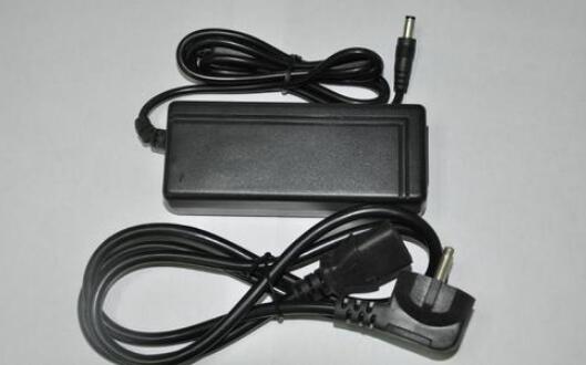 手把手教你如何挑選電源適配器？