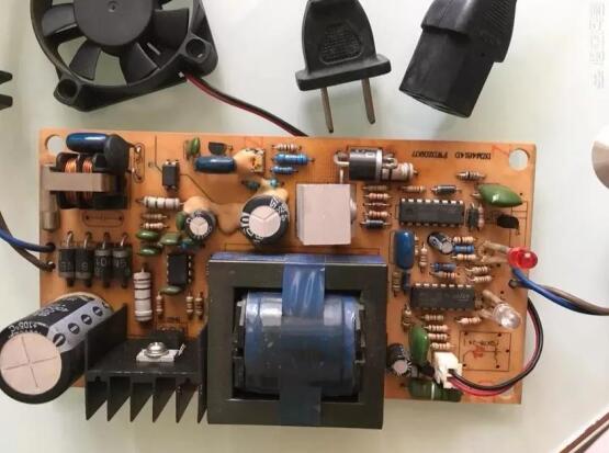 電動車充電器能否混用？