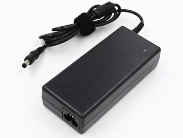 現代怎么能少了電源適配器？