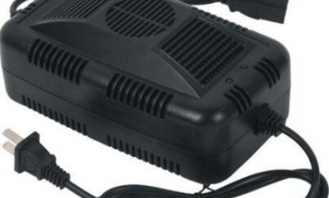 充電器一直亮紅或綠燈？怎么解決？
